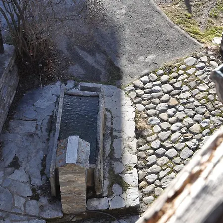 Apartamento Maison Belle Vue Monte Bianco Vicino A Courmayeur