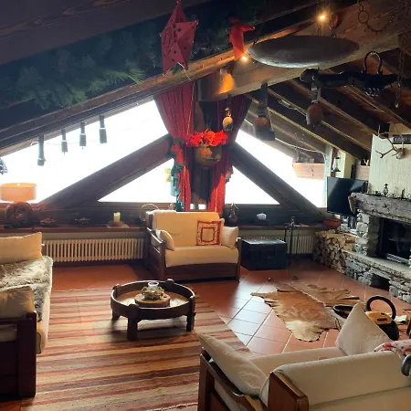 Maison Belle Vue Monte Bianco Vicino A Courmayeur Villaret