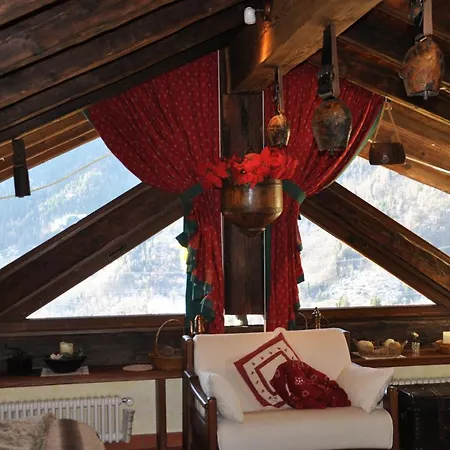 Maison Belle Vue Monte Bianco Vicino A Courmayeur Апартаменты *