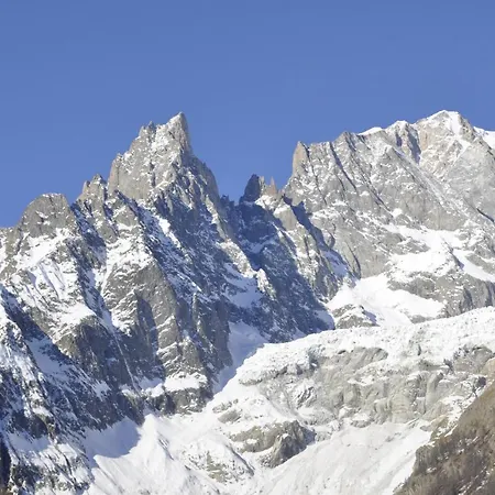 Maison Belle Vue Monte Bianco Vicino A Courmayeur