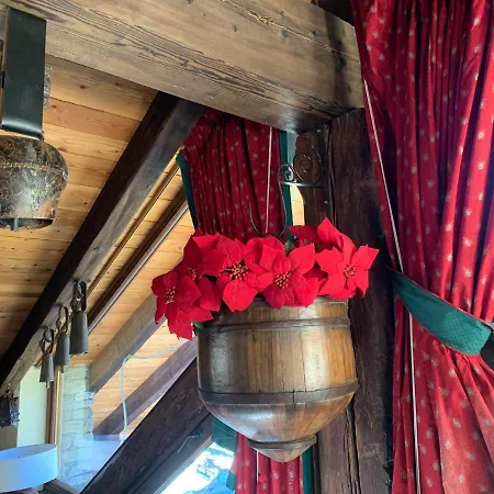 Maison Belle Vue Monte Bianco Vicino A Courmayeur 아파트
