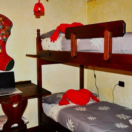 Maison Belle Vue Monte Bianco Vicino A Courmayeur Apartamento