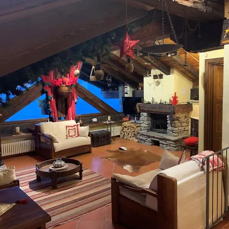 Maison Belle Vue Monte Bianco Vicino A Courmayeur * Villaret