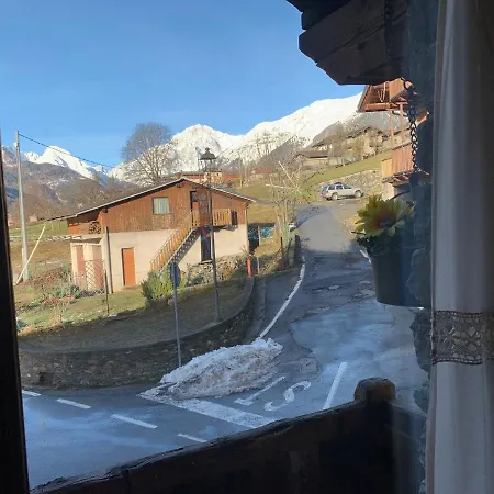 Maison Belle Vue Monte Bianco Vicino A Courmayeur * Villaret